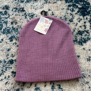 Purple Ribbed Beanie NWT